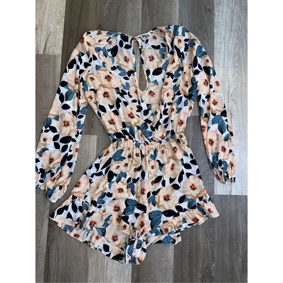 Show Me Your Mumu Steel Magnolia Longsleeve Romper, Size Large - Picture 2 of 8